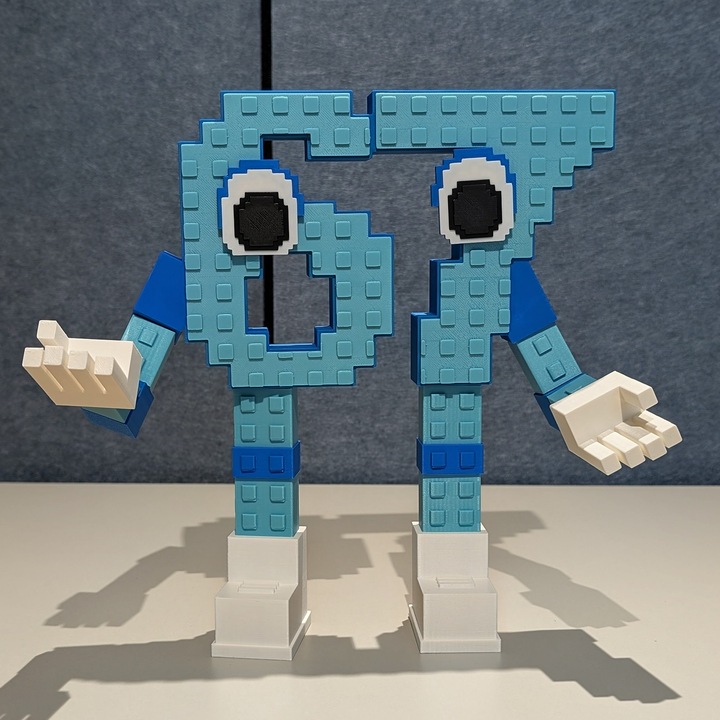 Statueta Six Seven - 67, jucarie 3D, Plastic