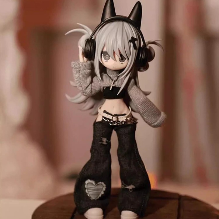 Figurina Anime, stil Chibi, fata in forma de inima, par alb, 14 ani+, 20x10cm