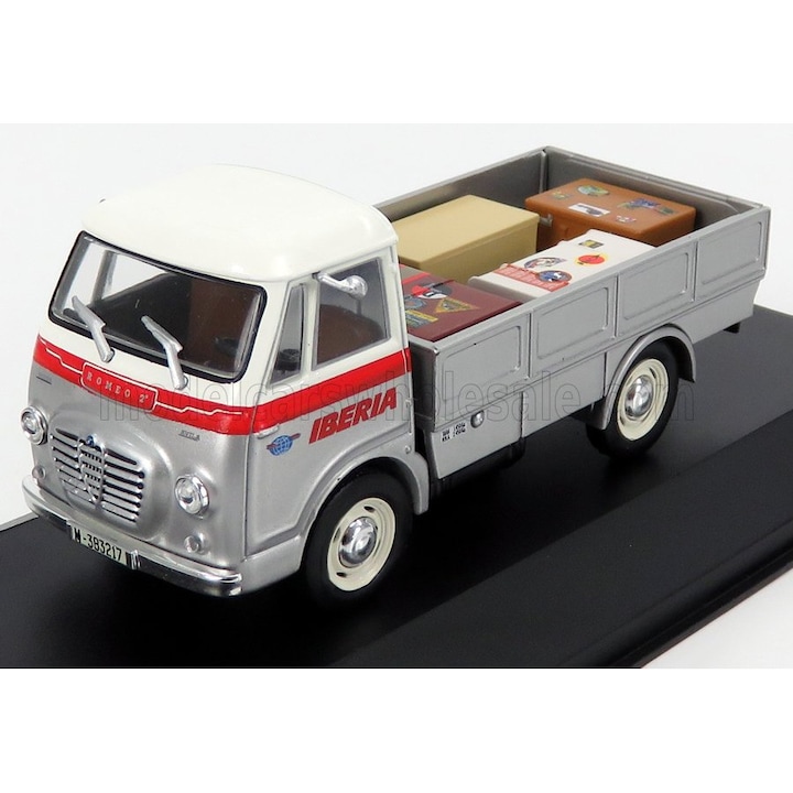 Alfa Romeo Romeo 2 teherautó fém modell Fadisa Iberia 1965 1:43 ezüst fehér