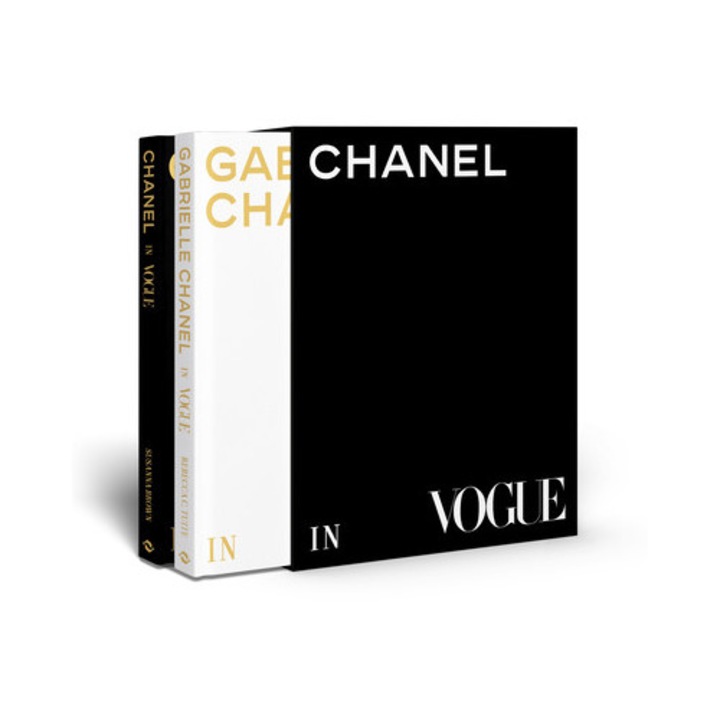 Chanel In Vogue - Susanna Brown