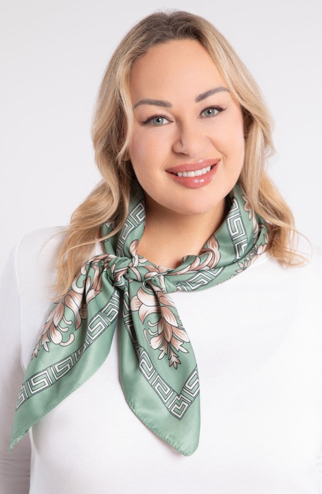 Világoszöld sál bézs UNI mintával