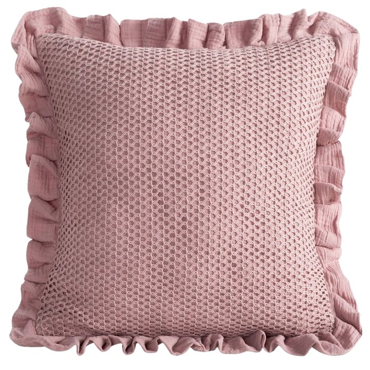 Fata De Perna Decorativa, Eurofirany, Muslin 2, Din Bumbac 100% Cu Textura De Muselina Si Aplicatie Tip Plasa, Margine Cu Volan Subtil, Fermoar Ascuns, Stil Romantic Si Elegant, 45x45 Cm, Roz