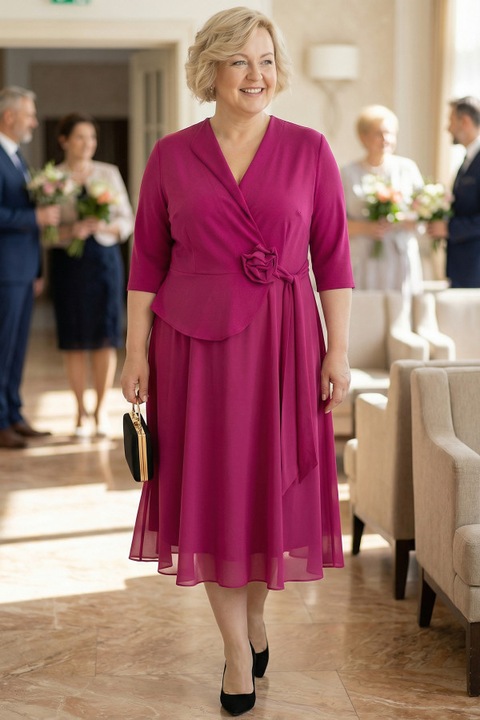 Rochie fuchsia cu trandafir