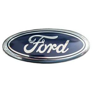 Autós dekorációk és tuning alkatrészek