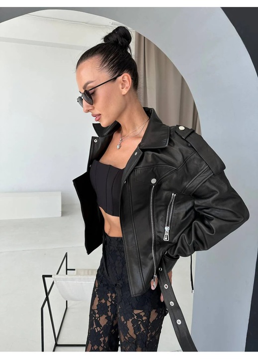 Geaca biker oversized din piele naturala cu sireturi si maneci detasabile