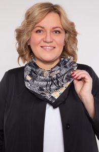 Női sálak és kendők