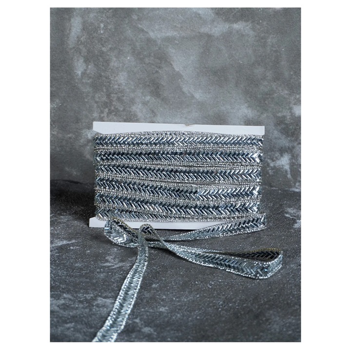 Fasie de stras termoadhesiv, 1.5 cm latime, argintie, 3 m