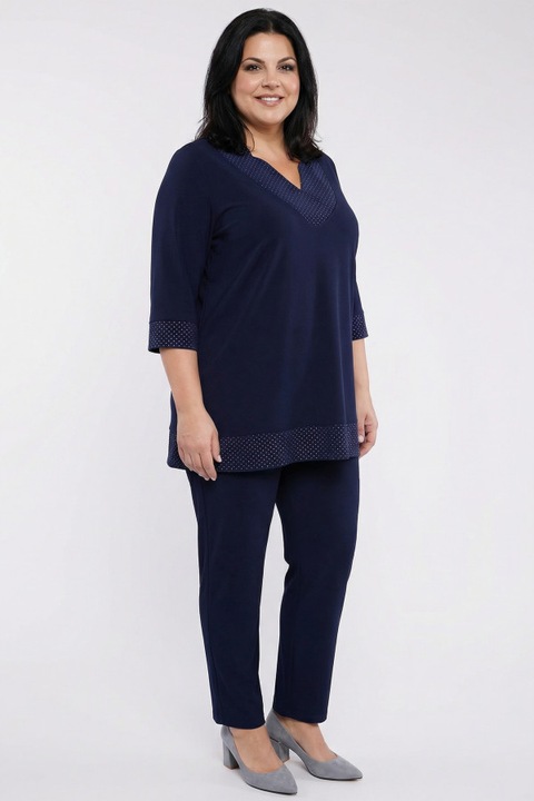 Compleu bleumarin cu decolteu decorativ