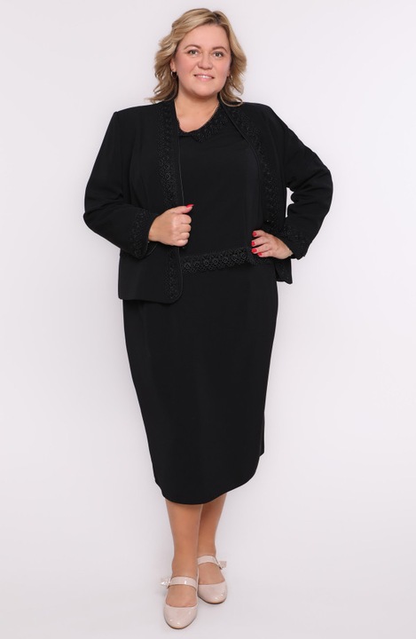 Черен костюм от три части