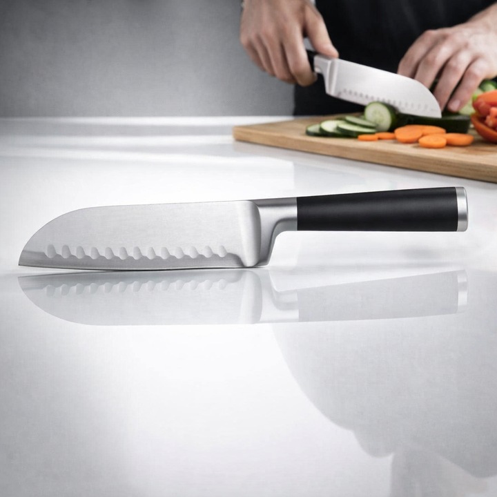 Cutit japonez de bucatarie model Santoku, Salestore.ro®, Lama otel inoxidabil 16 cm, maner antiderapant Soft-Touch, versatil in utilizare