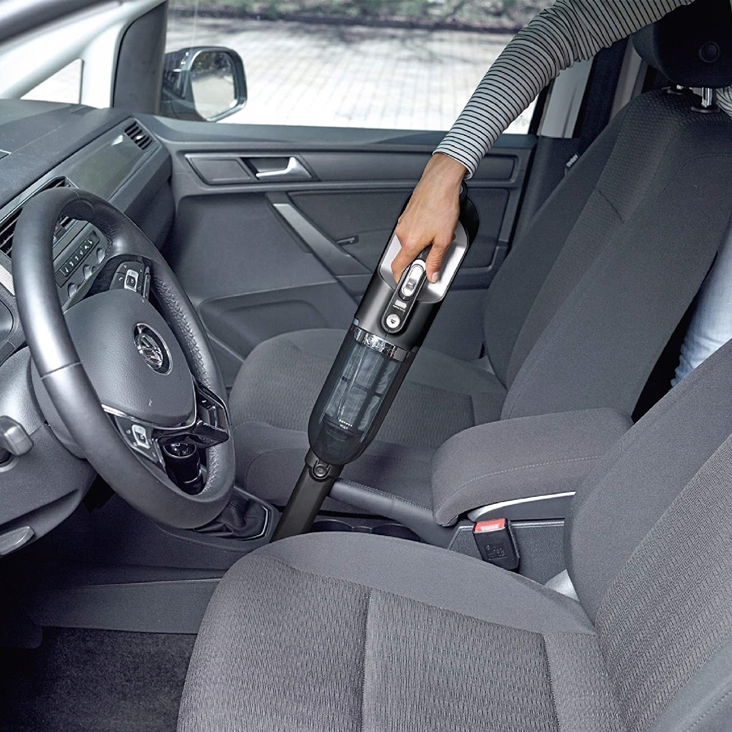 Aspirator vertical fără fir 2 în 1, Bosch, perie electrică, 50 min autonomie, negru, 1150x265x180 mm