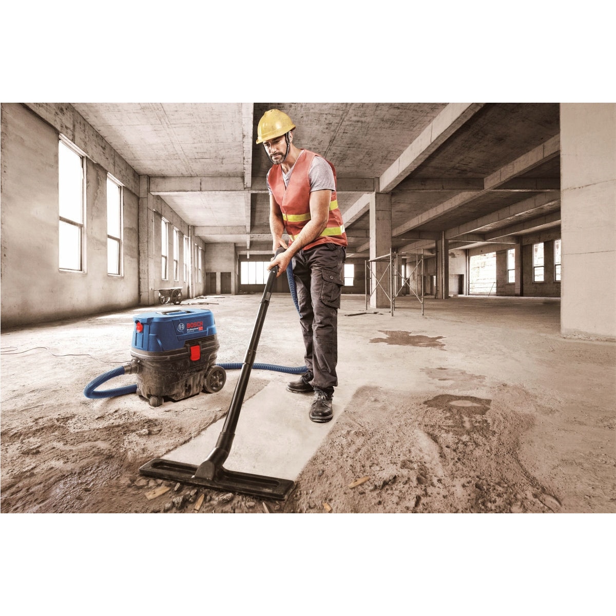 Aspirator industrial Bosch Professional 1221,91 W