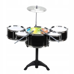 Instrumente muzicale de jucarie