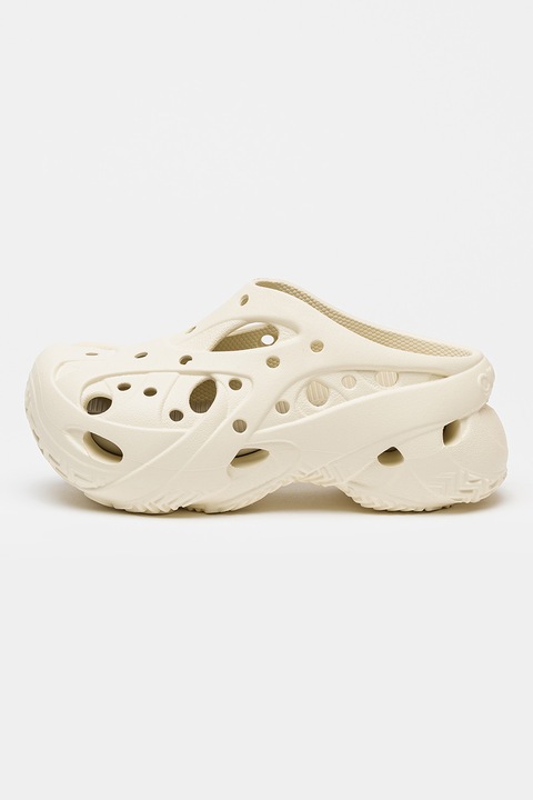 Crocs, Saboti demi-wedge cu design perforat Caged, Alb fildes, 38-39