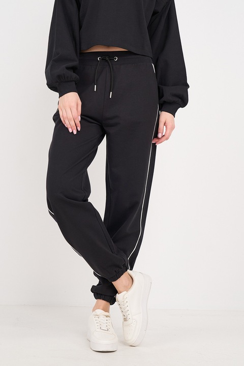 TIMEOUT, Pantaloni de trening cu snur de ajustare si buzunare laterale, Alb/Negru