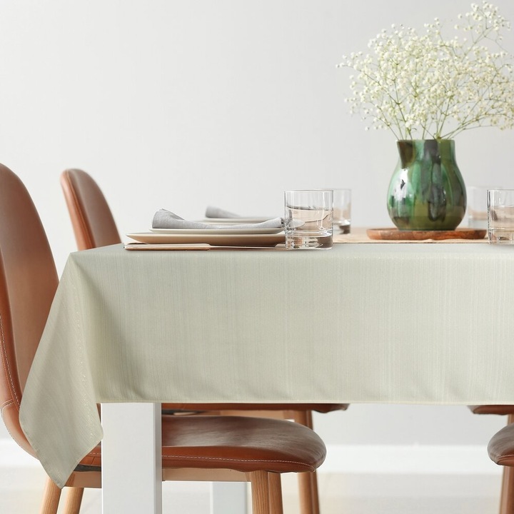 Obrus GLAMO, Eurofirany, 140x180cm, bej cu stralucire aurie