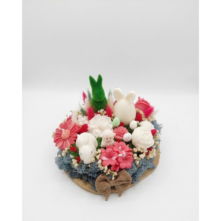 Aranjament Floral de Lux cu Iepuraș și Figurine din Ceară de Soia, Parfum Floral, Baza Lemn Natural, 21cm, Editie Limitata