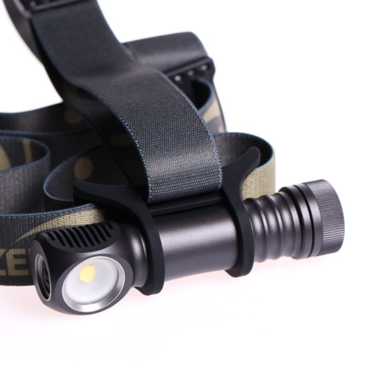 Челник ZebraLIght H604d, широко осветяване, 5000K неутрална светлина с високо цветопредаване