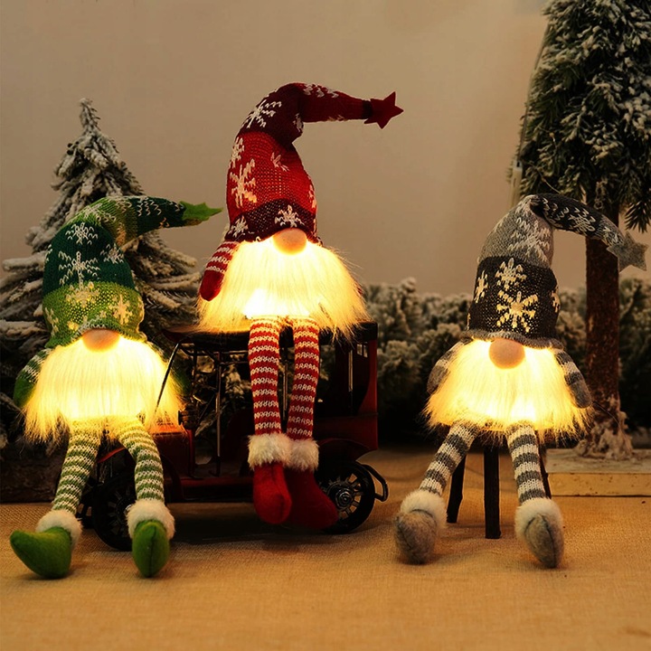Figurine Craciun LED, decor interior, set 3 bucati, gnomi scandinavi cu palarie, multicolor, 30x15cm