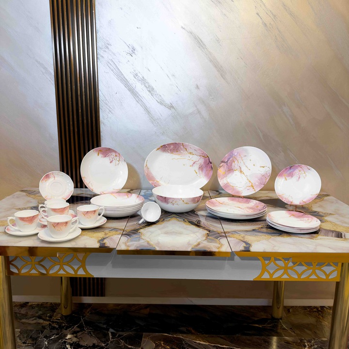 Set serviciu masa opal 32 piese, 6 persoane, alb cu model marmura roz si detalii aurii, farfurii si cesti incluse, model ONIX