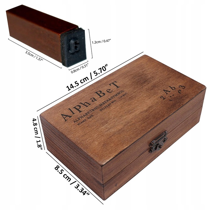 Set de stampile din lemn Kurtzy, 70 piese, litere mici si mari, cifre, semne de punctuatie, cutie vintage