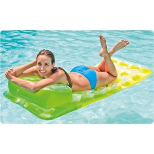 Saltele si mingi pentru plaja