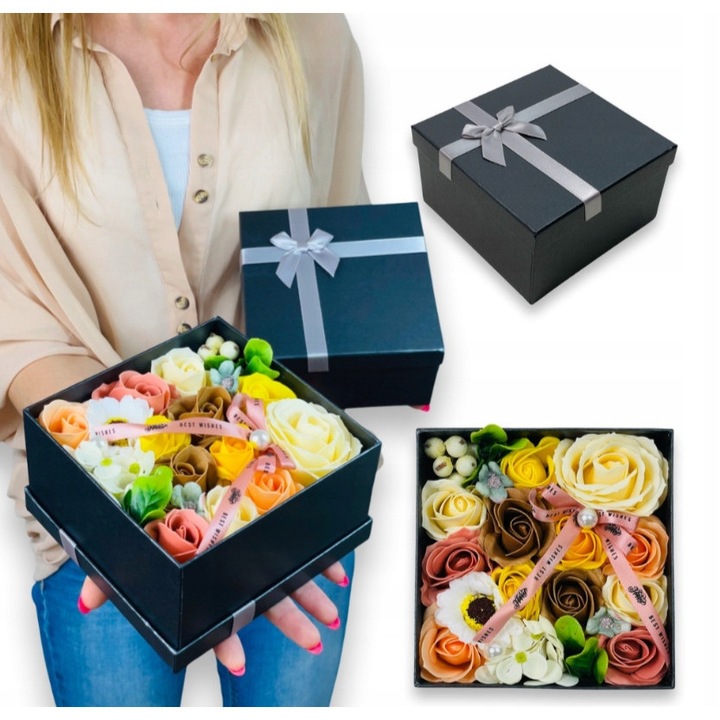 Flowerbox cu flori din sapun, 13 flori, portocalie, 15x15x8.5cm