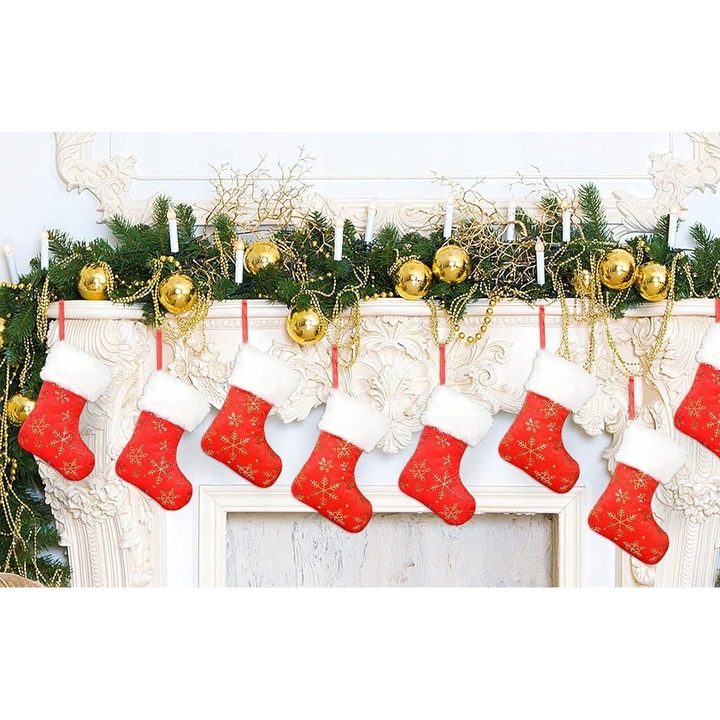 Set 8 Ponczochi Mini Craciun, Culoare Rosu-Alb cu Broderie Aurie, Dimensiune 18x10x9cm