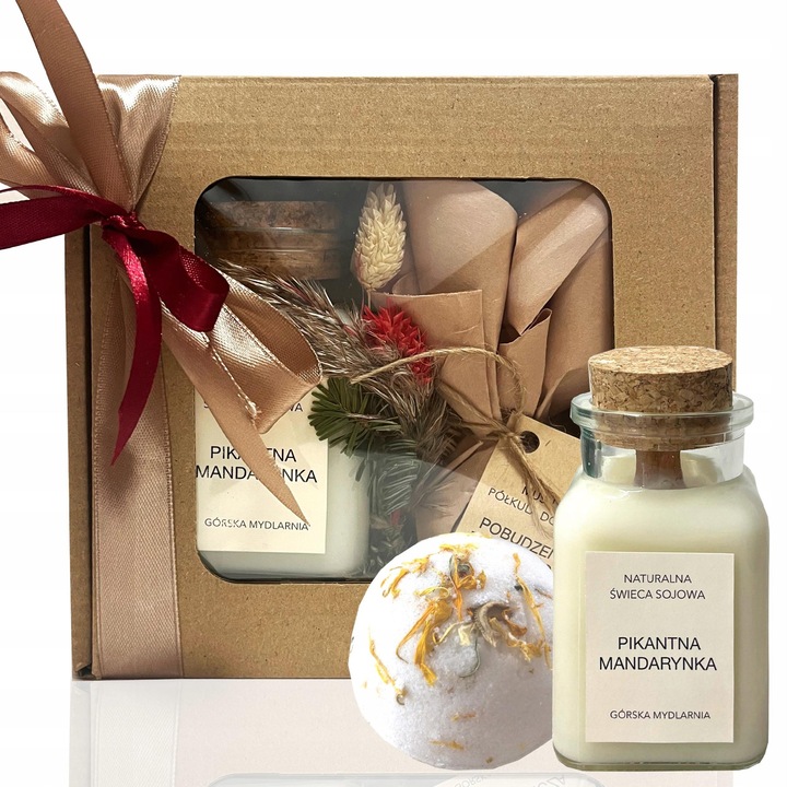 Set cadou sarbatoresc, lumanare soioasa, polkula de baie, aroma mandarina picanta, aroma portocala, 150ml