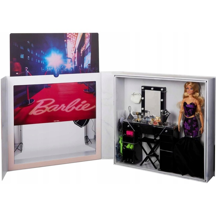 Set moda papusa cu toaleta, 2 costume, 3 perechi de pantofi, 15 accesorii, multicolor