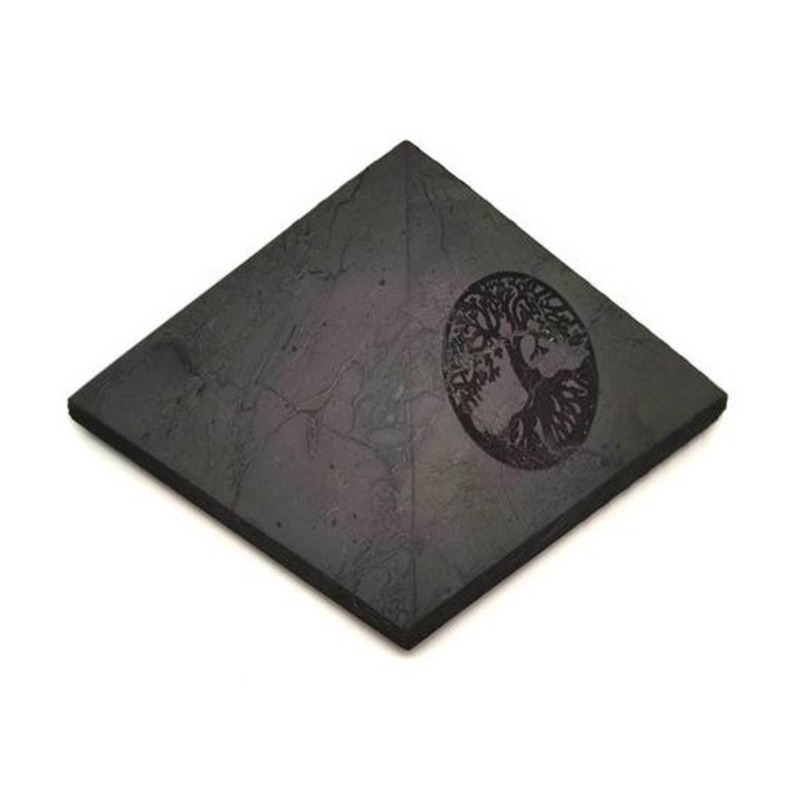 Shungit piramis gravírozott életfa 15cm