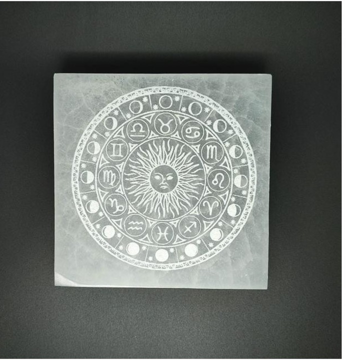 Szelenit négyzet zodiákus nap 10cm