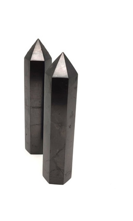 Shungit obeliszk 8x2cm