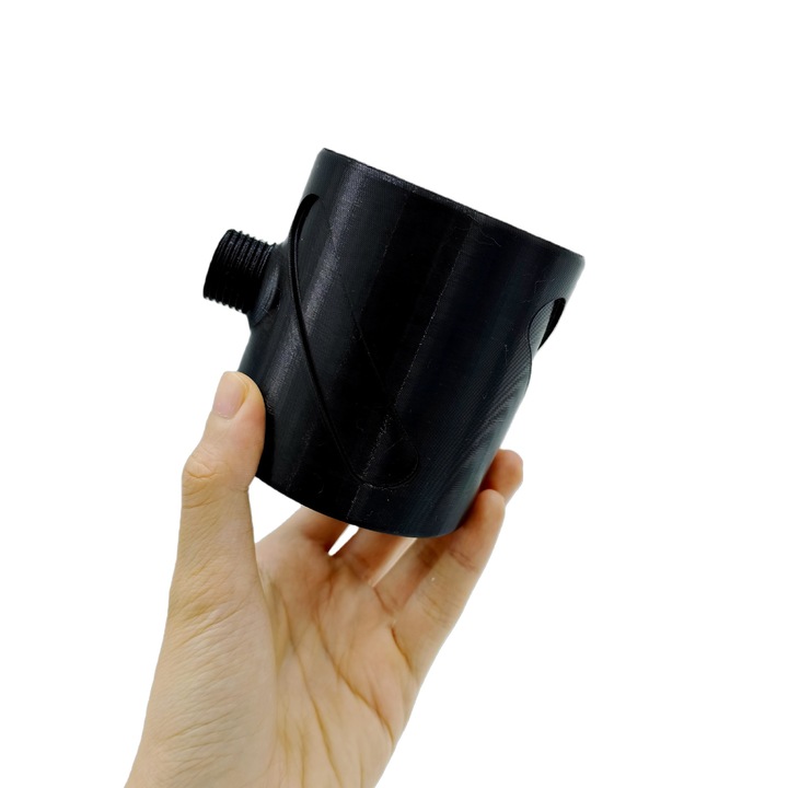 Cap de dus, design tub fin, iesire apa convexa, negru, diametru 7.2cm
