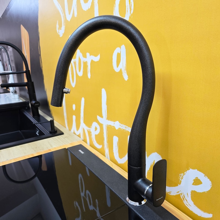 CookingAid Flores Black csaptelep fekete fémes felülettel és kihúzható/kivehető zuhanytömlővel + sugár/zuhany gombbal