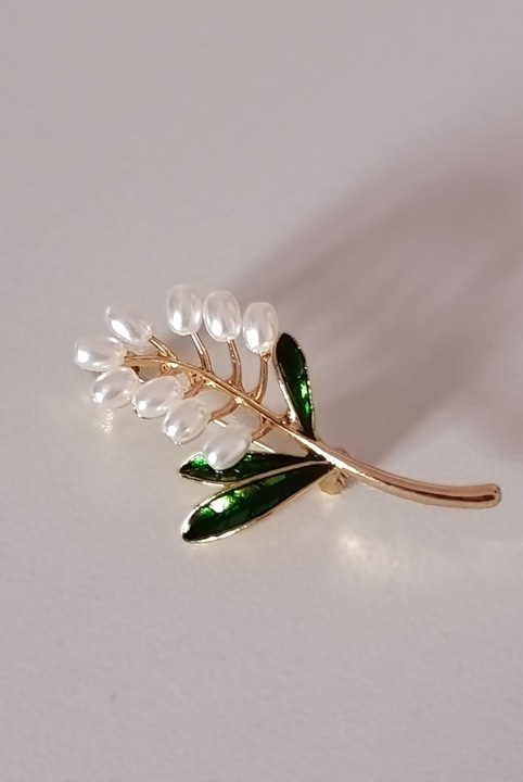 Brosa crenguta cu perle, 4, 5cm x 2, 6cm, aurie