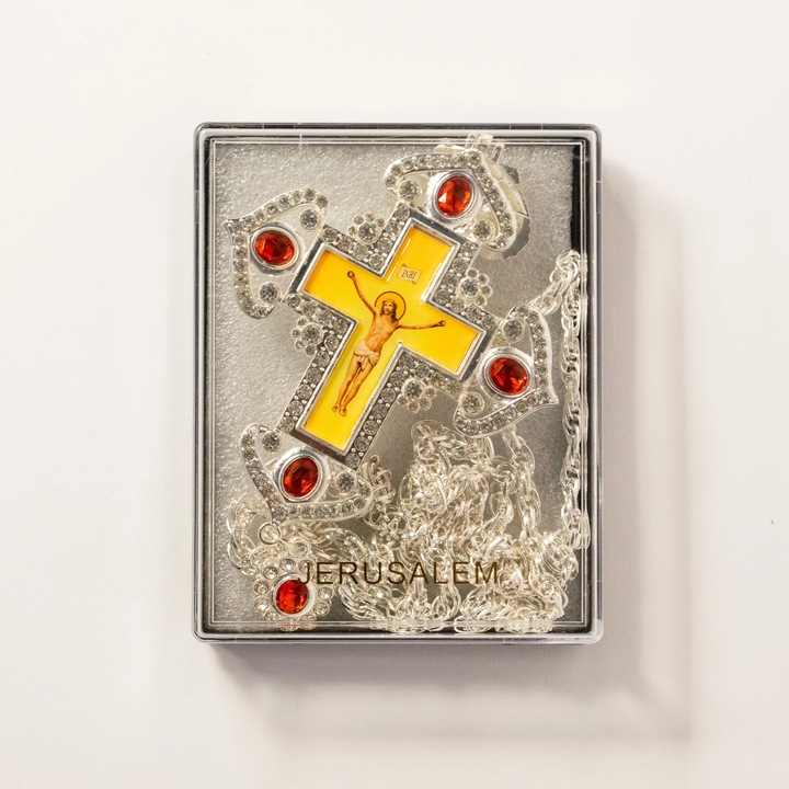 Cruce pectorala decorativa destinata purtarii devotionale - Sfintita in Bethleem