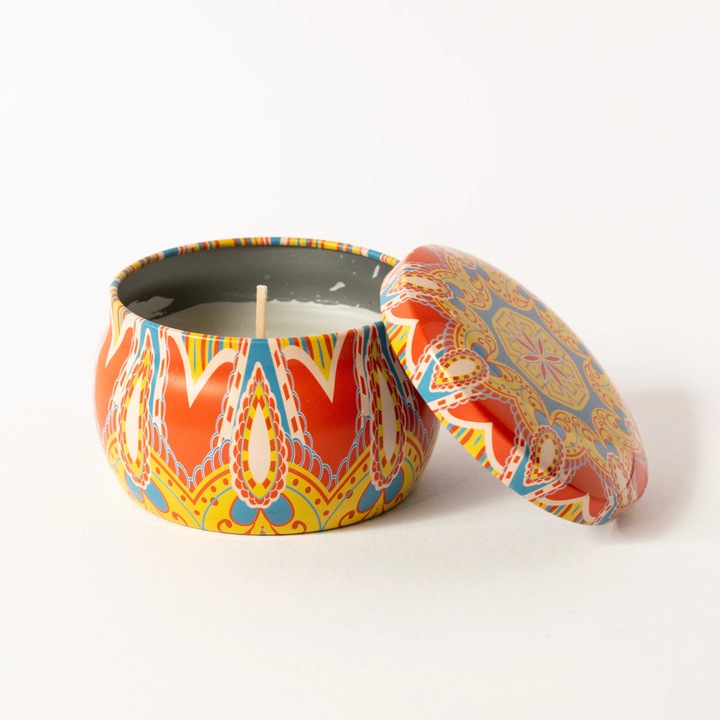 Lumanare parfumata pentru casa cu mir – Mireasma de Trandafir – Mangaiere si Pace Sufleteasca