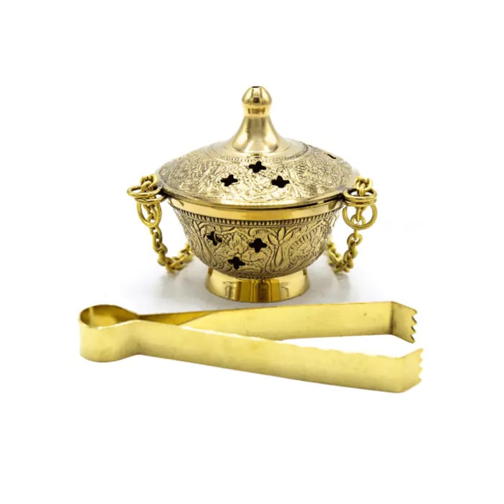 Cadelnita din alama pe lant, Auriu