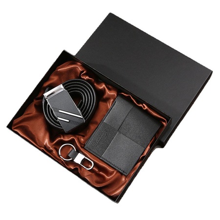 Set cadou BOMSTOM cu curele, portofel și breloc