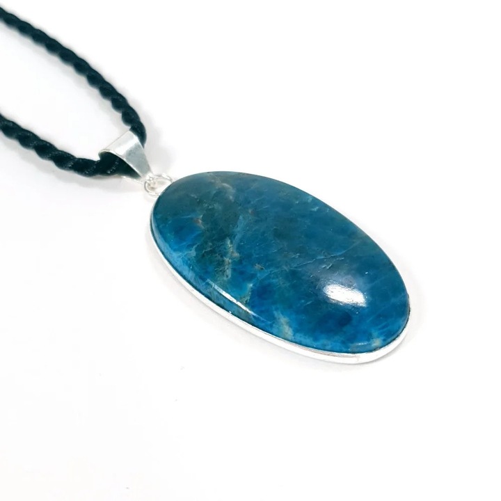 Pandantiv apatit piatra semipretioasa placat cu argint