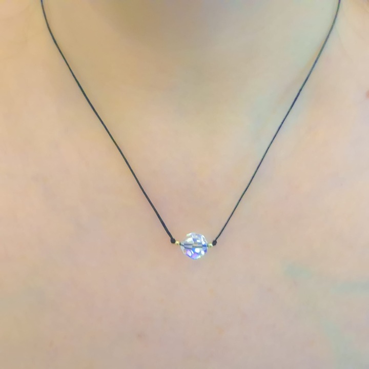Colier snur reglabil cu swarovski si bile de Aur 14K
