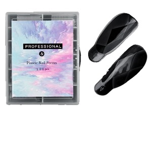 Körömdíszítők és műkörmös kellékek