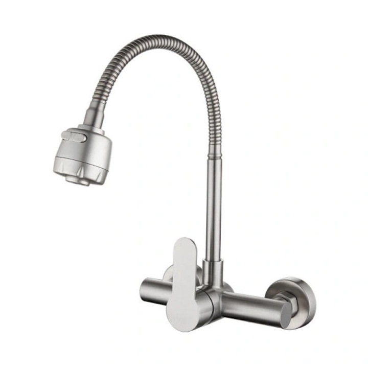Falra szerelhető csaptelep, 304 rozsdamentes acél, 360°-ban forgatható, két vízsugár mód, flexibilis tömlővel
