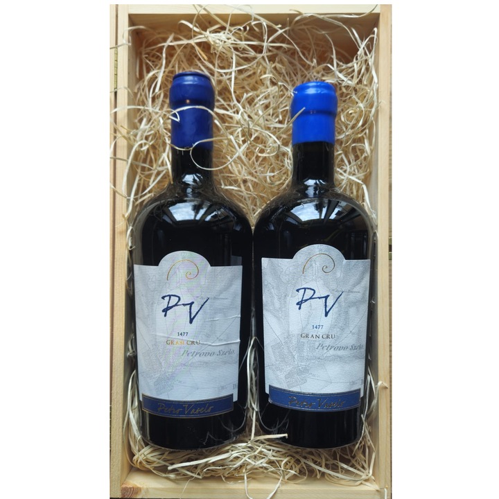 Pachet Cadou Vin Rosu Sec Petro Vaselo Gran Cru, Set Comparativ 2 Sticle 2021 & 2024, 2 x 0.75L, Cutie Lemn Premium