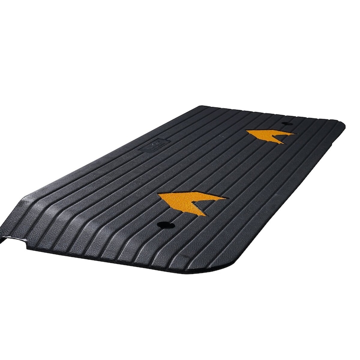 Rampa mobila din cauciuc VEVOR, 5 cm inaltime, capacitate de incarcare 15 tone, dimensiuni 111x40.6x5 cm, suprafata antiderapanta