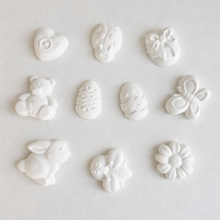 Set figurine ceramice de pictat 20 buc, 7-9 cm, pentru copii si adulti, model Sarbatori Pascale, multicolor