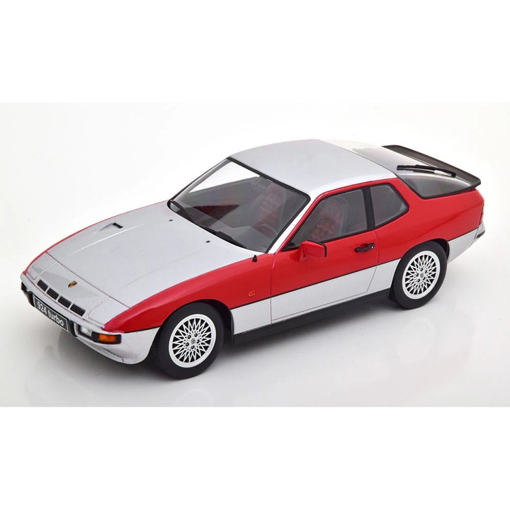 Porsche 924 Turbo 1:18 autómodell, ezüst/piros, fém