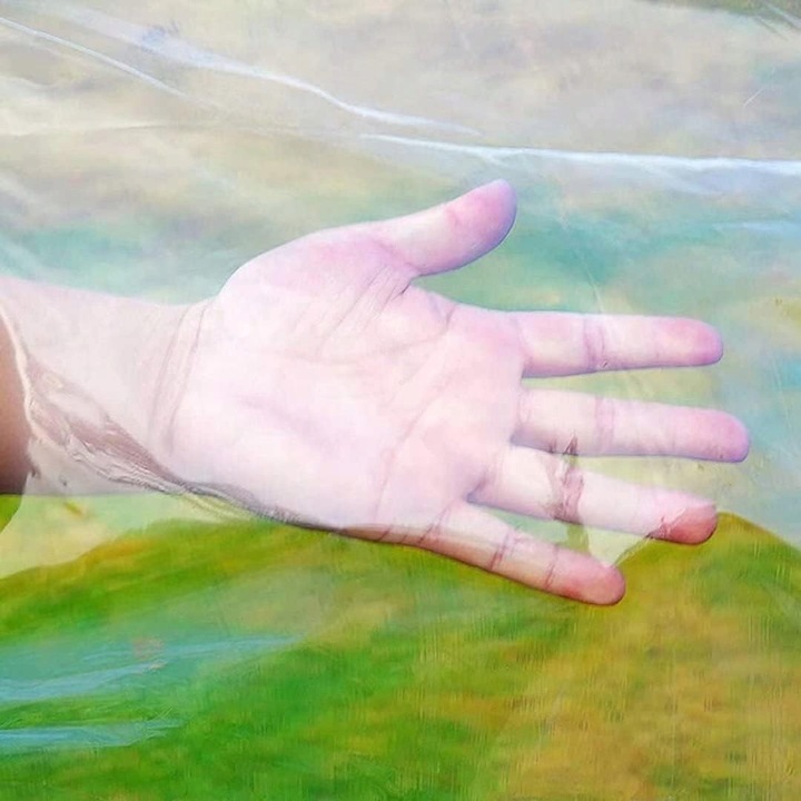 Prelata transparenta 2x2m, rezistenta la apa, pentru terasa, montaj usor