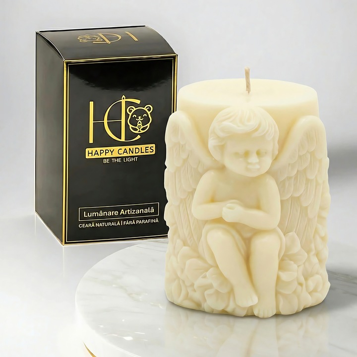 Свещ от естествен пчелен восък, Happy Candles, Херувим, слонова кост, ръчно изработена, Великден, Коледа, 345гр